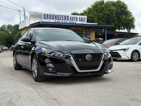 Used 2020 Nissan Altima 2.5 S FWD image 1