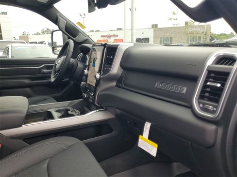 New 2025 RAM 1500 Big Horn image 29