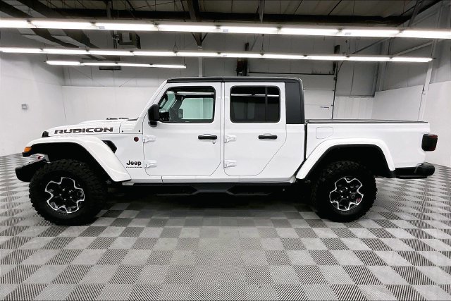Used 2023 Jeep Gladiator Rubicon w/ LED Lighting Group AWD/4WD image 13