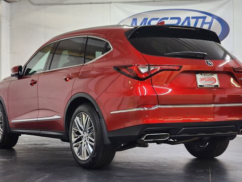 Used 2023 Acura MDX SH-AWD w/ Advance Package image 9