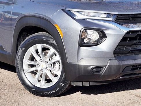 Used 2022 Chevrolet TrailBlazer LS image 4