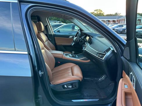 Used 2020 BMW X7 xDrive40i w/ Premium Package AWD/4WD image 29