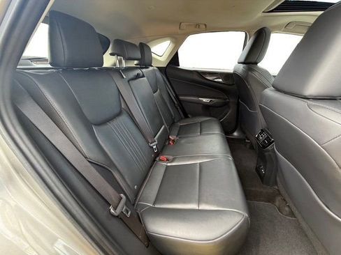 Used 2022 Lexus NX 350 Premium image 21