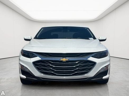 Used 2022 Chevrolet Malibu LT FWD image 9