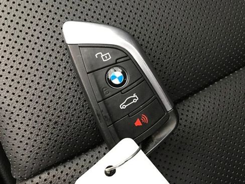 Used 2024 BMW X3 xDrive30i image 25