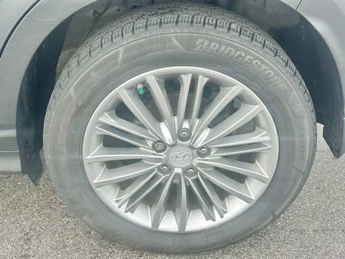 Used 2019 Hyundai Kona SEL FWD image 5