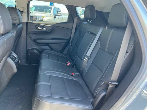 Used 2024 Chevrolet Blazer LT w/ Midnight/Sport Edition FWD image 23