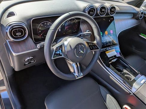 New 2026 Mercedes-Benz GLC 300 4MATIC image 3