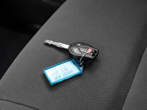 Used 2020 Nissan NV200 SV FWD image 47