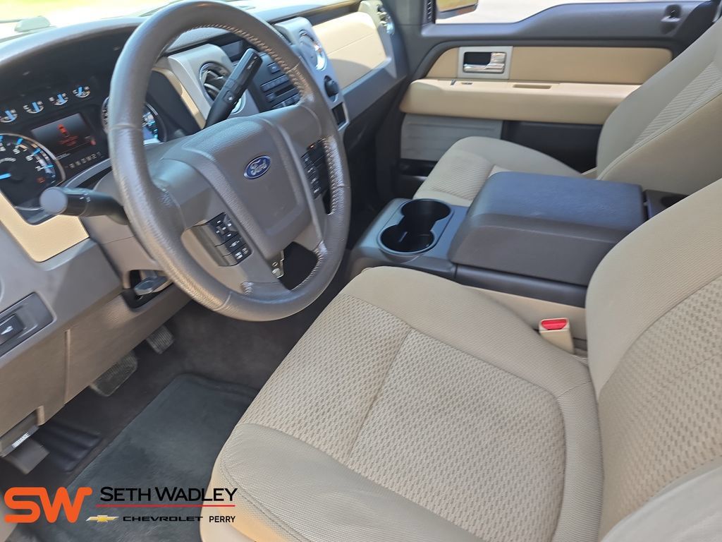Used 2011 Ford F150 XLT w/ XLT Chrome Pkg AWD/4WD image 15