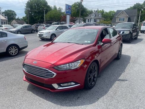 Used 2018 Ford Fusion SE w/ Equipment Group 201A FWD image 29