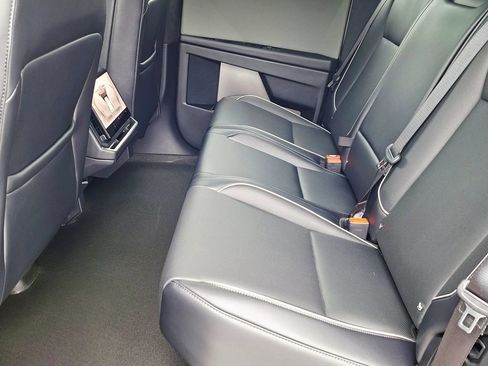 Used 2025 Tesla Cybertruck AWD Crew Cab image 14