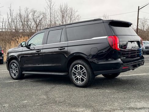 Used 2025 Ford Expedition Max Active AWD/4WD image 5