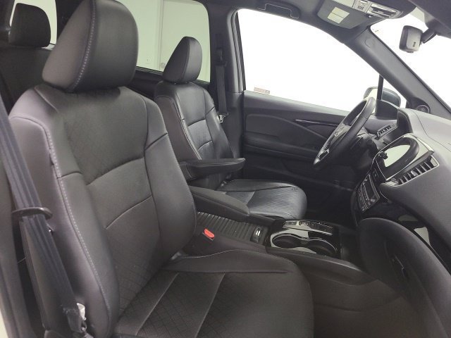Used 2019 Honda Passport Touring image 14