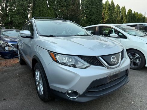 Used 2019 Nissan Rogue Sport SV w/ All-Weather Package AWD/4WD image 4