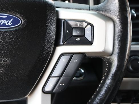 Used 2018 Ford F250 Lariat w/ Lariat Ultimate Package AWD/4WD image 27