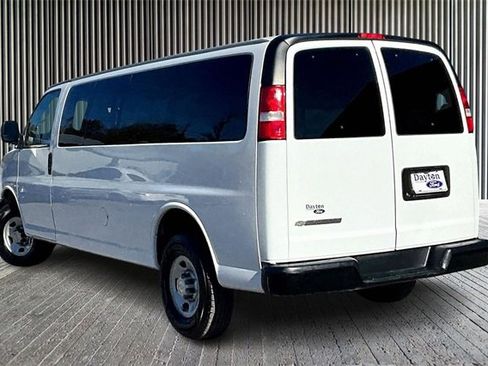 Used 2020 Chevrolet Express 3500 LS image 12