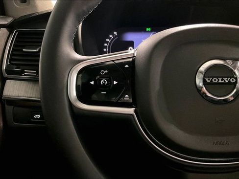 Certified 2023 Volvo XC90 T8 Ultimate w/ Lounge Package image 20