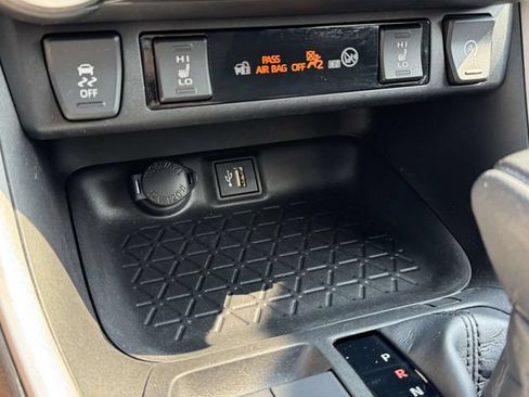 Used 2023 Toyota RAV4 XLE w/ Convenience Package AWD/4WD image 15