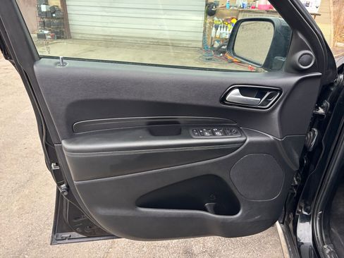 Used 2022 Dodge Durango SXT image 19