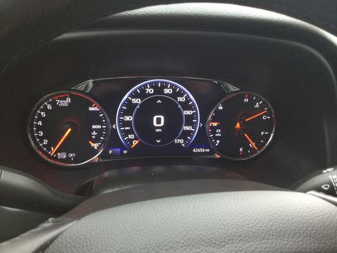 Used 2021 GMC Acadia AT4 w/ Technology Package image 21