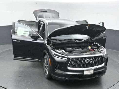 Certified 2025 INFINITI QX60 Luxe image 52