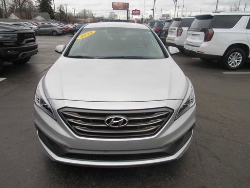 Used 2015 Hyundai Sonata Sport w/ Option Group 03 image 2