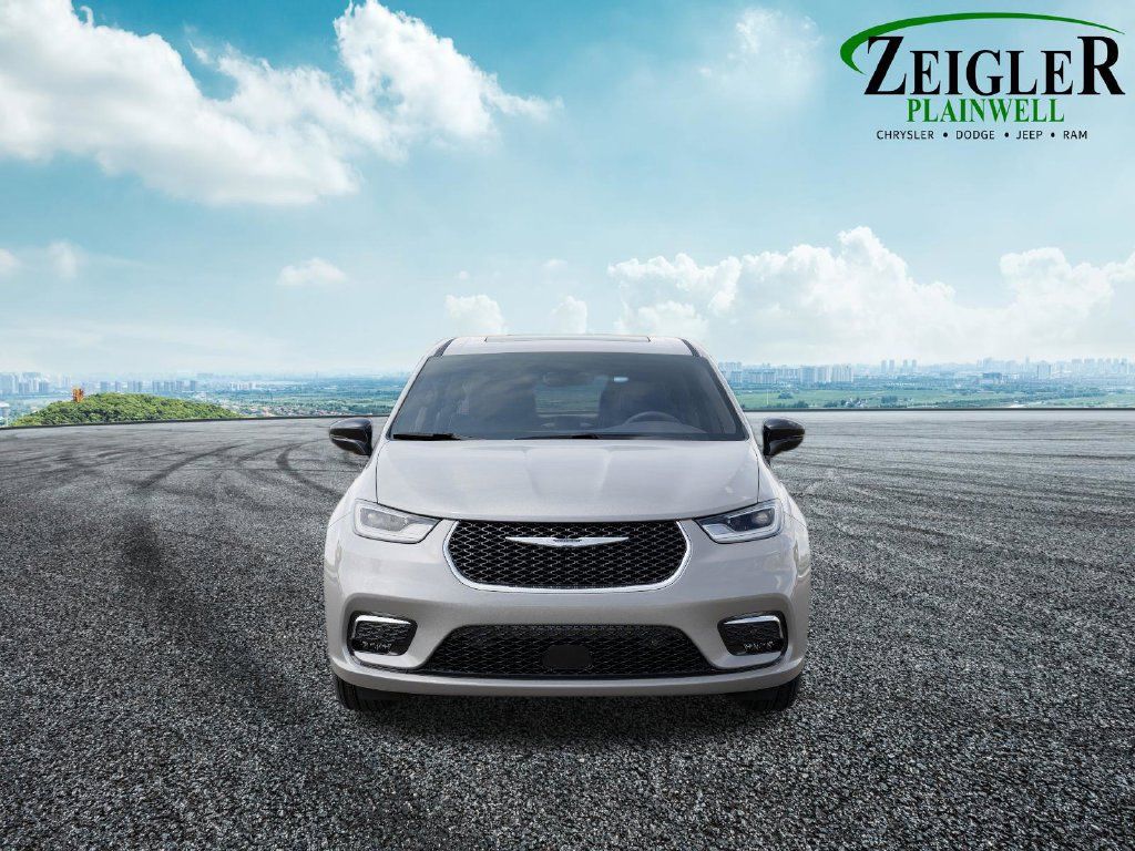 Used 2026 Chrysler Pacifica Select AWD/4WD image 6