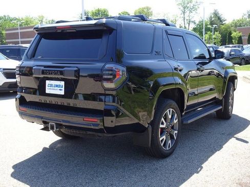 Used 2025 Toyota 4Runner TRD Sport AWD/4WD image 3