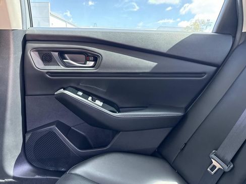 Used 2024 Honda Accord Touring image 17