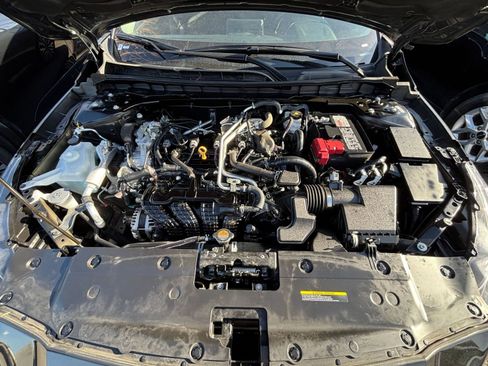 Used 2025 Nissan Altima 2.5 SV image 35