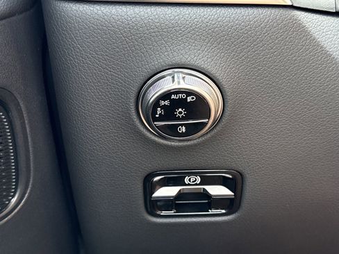 New 2026 Mercedes-Benz GLC 300 4MATIC image 19