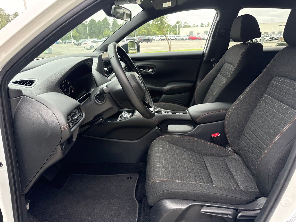 Certified 2026 Honda HR-V Sport image 13