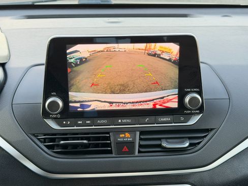 Used 2021 Nissan Altima 2.5 SV image 23