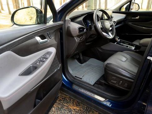 Used 2020 Hyundai Santa Fe Limited image 11