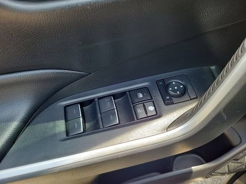 Used 2023 Toyota RAV4 XLE w/ Convenience Package FWD image 13