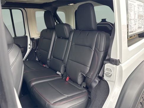 New 2026 Jeep Wrangler Unlimited Rubicon w/ Safety Group image 10
