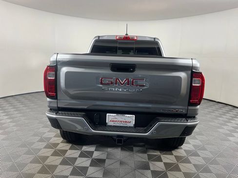 Certified 2024 GMC Canyon AT4X AWD/4WD image 8
