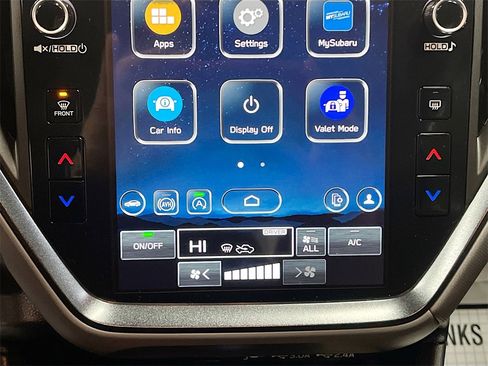 Used 2024 Subaru Crosstrek 2.5i Limited w/ Crosstrek Mirror Package image 15