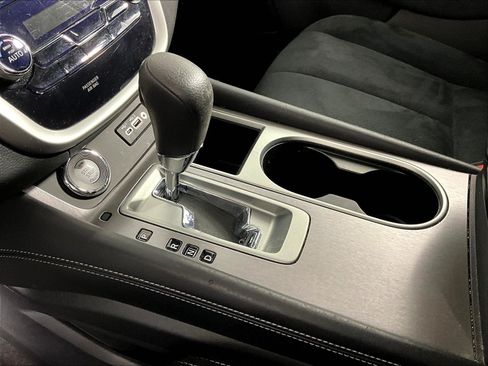Used 2020 Nissan Murano S w/ Technology Package AWD/4WD image 16