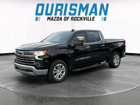 Used 2024 Chevrolet Silverado 1500 LTZ w/ LTZ Convenience Package II image 2