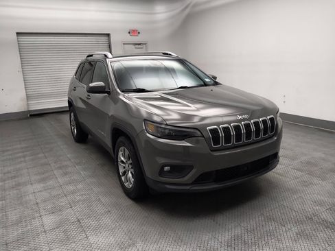 Used 2021 Jeep Cherokee Latitude Lux w/ Comfort/Convenience Group AWD/4WD image 13