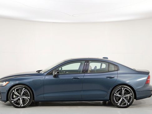 Used 2023 Volvo S60 T8 Plus AWD/4WD image 51