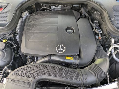 Certified 2022 Mercedes-Benz GLC 300 image 35