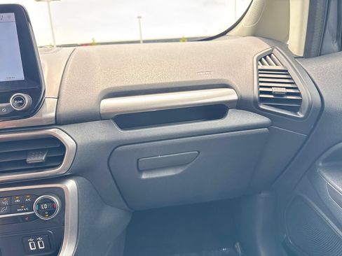 Used 2020 Ford EcoSport SE w/ SE Convenience Package FWD image 30