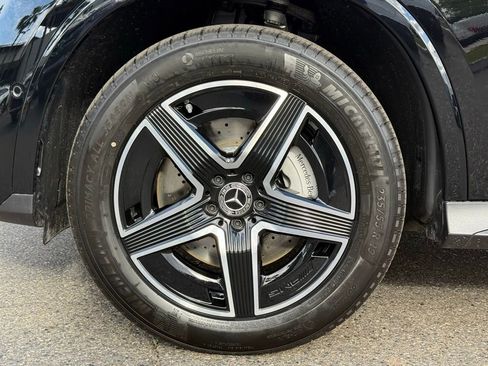 New 2026 Mercedes-Benz GLC 300 image 16