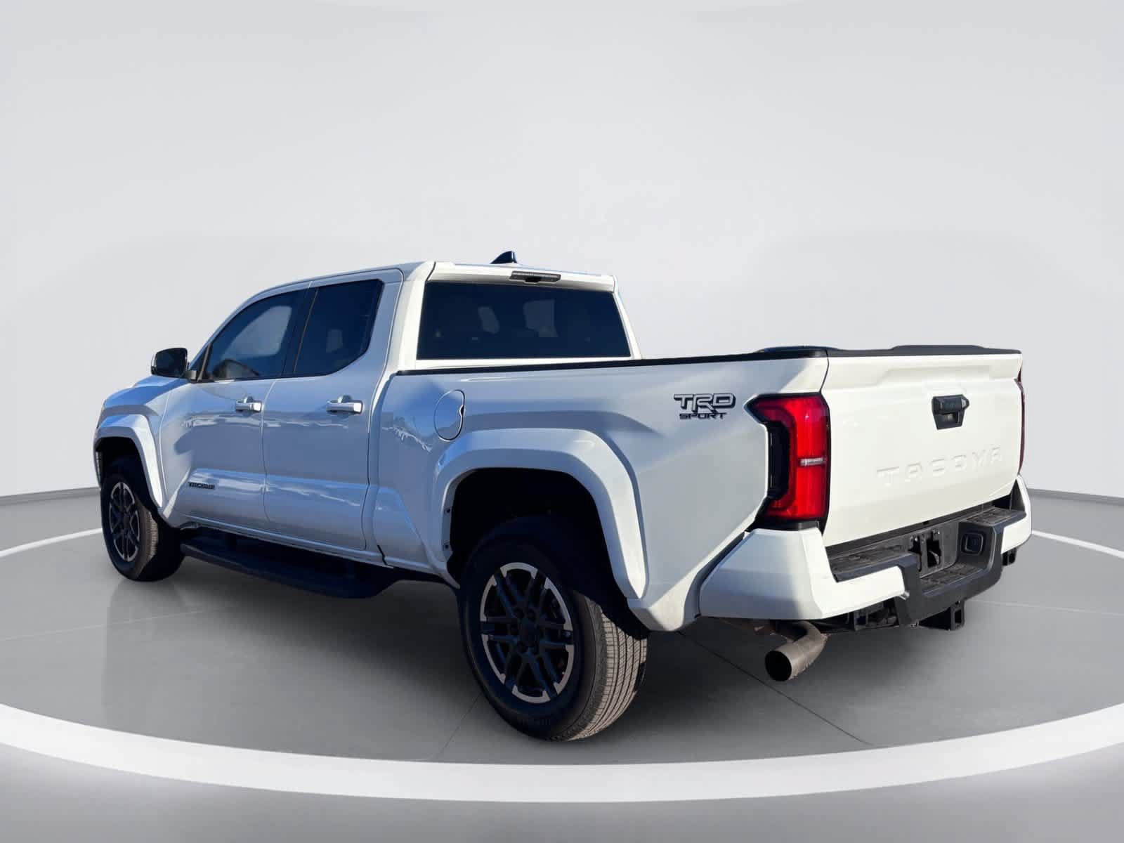 Used 2026 Toyota Tacoma TRD Sport RWD image 4