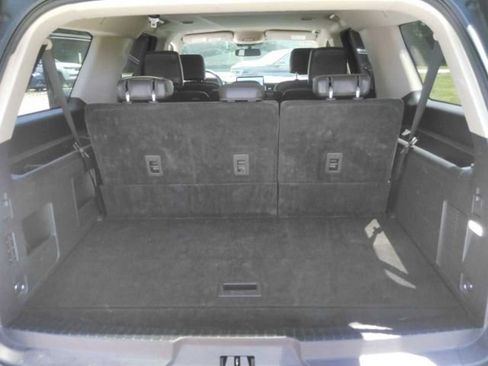 Used 2024 Ford Expedition Max XLT AWD/4WD image 6