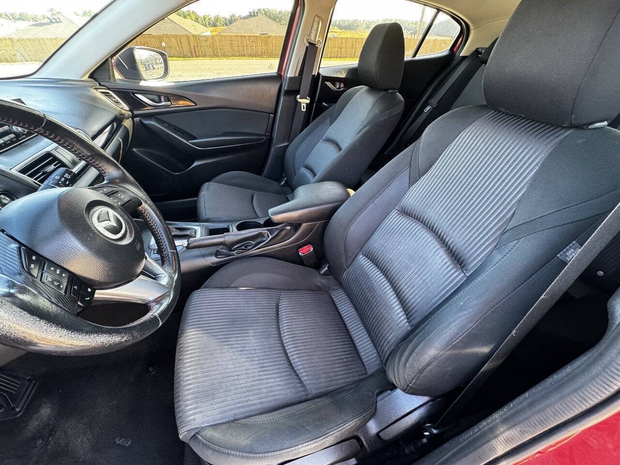 Used 2014 MAZDA MAZDA3 i Touring w/ Moonroof Package 1 FWD image 11