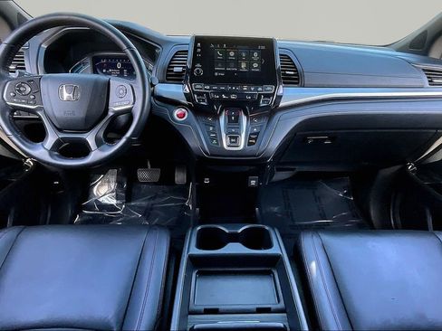 Used 2023 Honda Odyssey Sport image 8